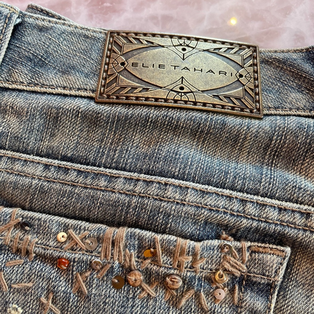 Elie Tahari never worn jeans